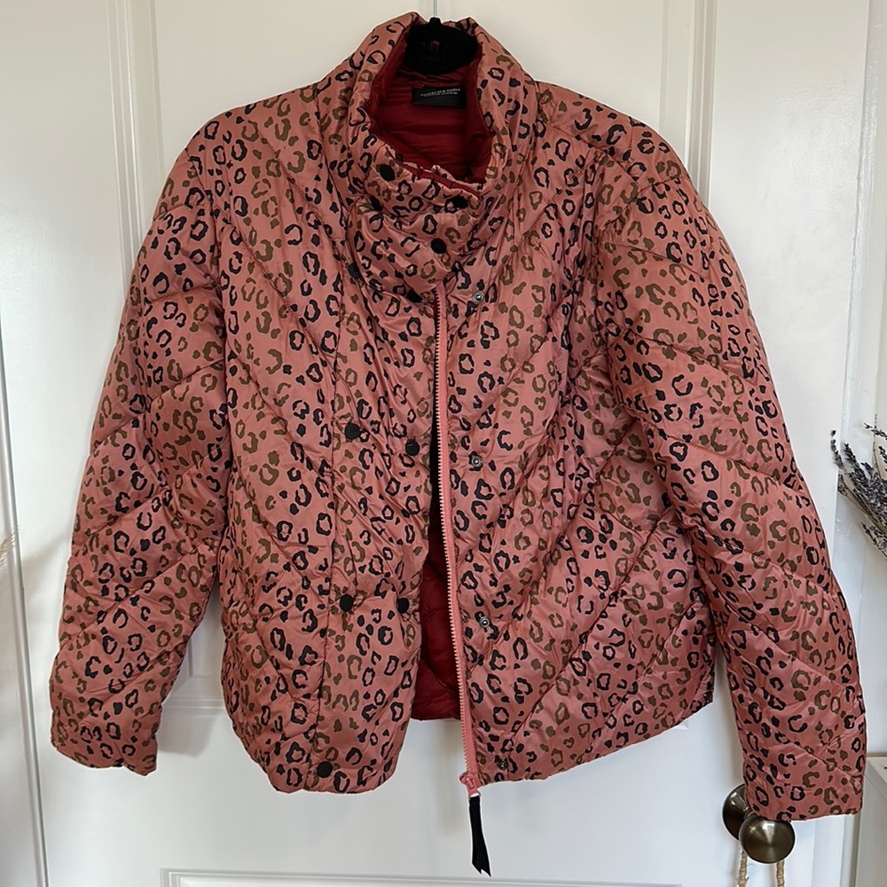 Scotch and soda leopard print pink puffer